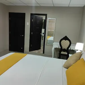  Apartahotel Royalinn